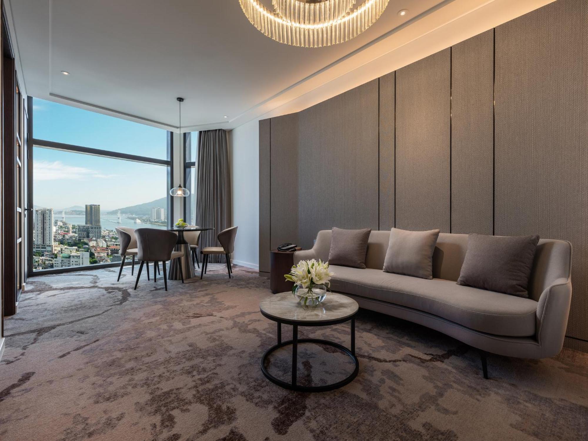 Crowne Plaza Danang City Centre By Ihg Da Nang Exterior foto